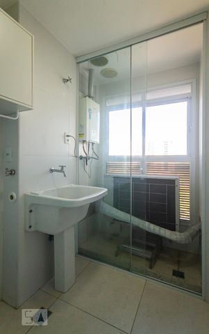 Apartamento para alugar com 74m², 2 quartos e 1 vagaÁrea de Serviço