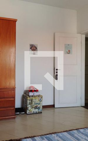 Casa de condomínio à venda com 342m², 5 quartos e 2 vagasQuarto 3