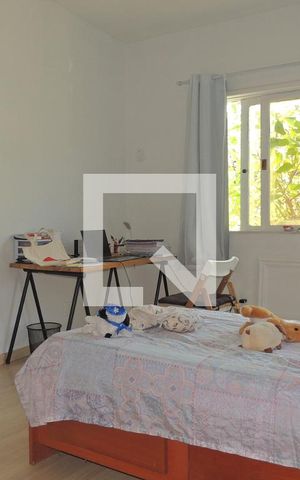 Casa de condomínio à venda com 342m², 5 quartos e 2 vagasQuarto 2