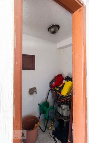 Casa à venda com 200m², 3 quartos e 3 vagasGaragem
