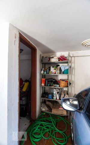 Casa à venda com 200m², 3 quartos e 3 vagasGaragem