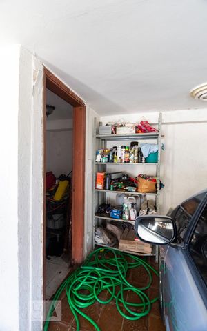 Casa à venda com 200m², 3 quartos e 3 vagasGaragem