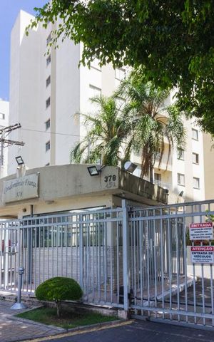 Apartamento para alugar com 75m², 3 quartos e 1 vagaFachada Condominio