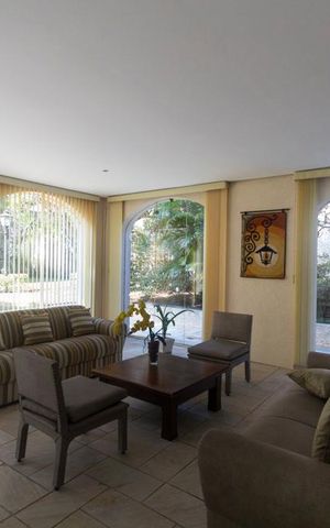 Apartamento para alugar com 64m², 2 quartos e 1 vagaHall social