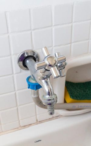 Apartamento para alugar com 64m², 2 quartos e 1 vagaÁrea de serviço