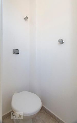 Apartamento para alugar com 64m², 2 quartos e 1 vagaBanheiro de serviço