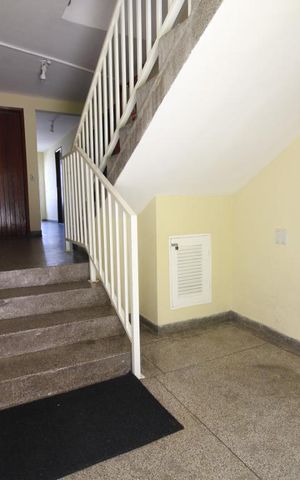 Apartamento à venda com 65m², 2 quartos e 1 vagaHall social