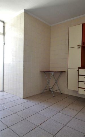 Apartamento à venda com 65m², 2 quartos e 1 vagaCozinha