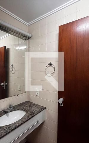 Apartamento para alugar com 55m², 1 quarto e sem vaga Apartamento para alugar com 55m², 1 quarto e sem vagaBanheiro