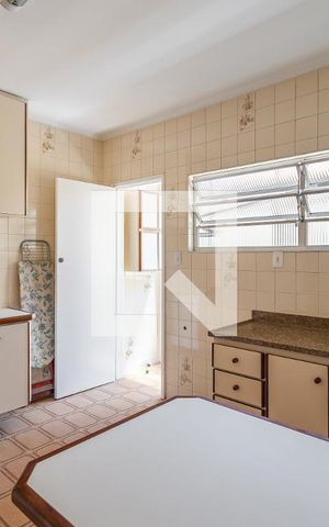Apartamento à venda com 62m², 2 quartos e sem vaga Apartamento à venda com 62m², 2 quartos e sem vagaCozinha