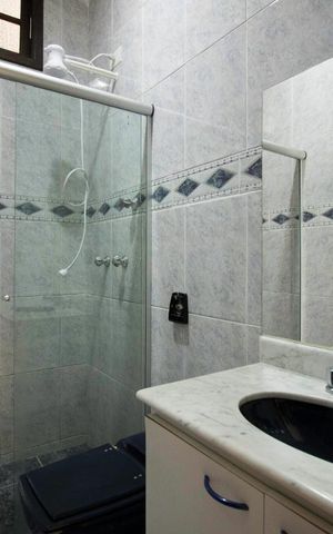 Casa à venda com 130m², 2 quartos e 1 vagaBanheiro  da  Suite 