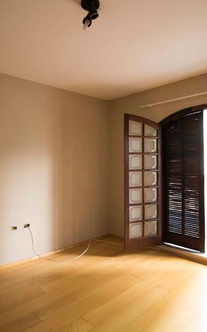 Casa à venda com 130m², 2 quartos e 1 vagaSuite 