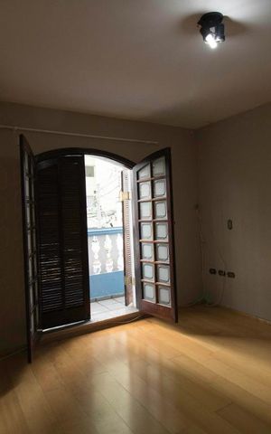 Casa à venda com 130m², 2 quartos e 1 vagaSuite 