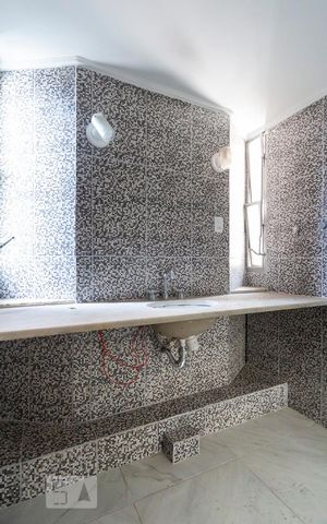 Apartamento para alugar com 102m², 3 quartos e 1 vagaBanheiro social