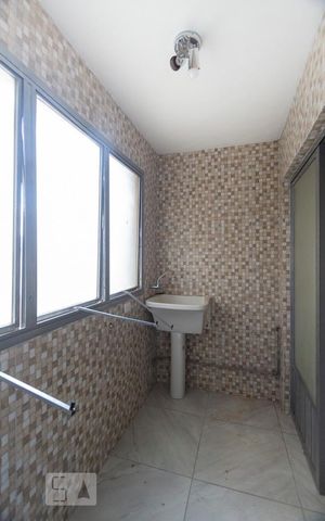 Apartamento para alugar com 102m², 3 quartos e 1 vagaÁrea de serviço