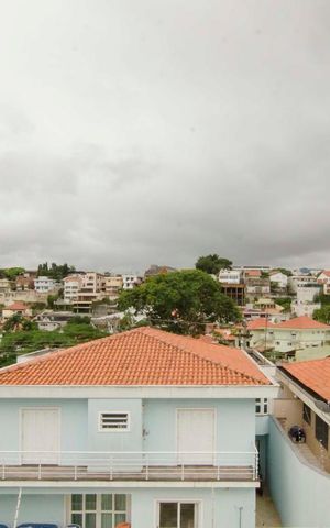 Casa à venda com 500m², 4 quartos e 7 vagasVista Sacada