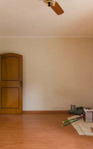 Casa à venda com 500m², 4 quartos e 7 vagasQuarto