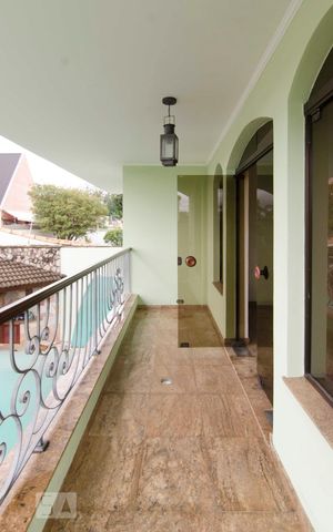 Casa à venda com 500m², 4 quartos e 7 vagasSacada