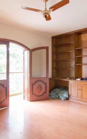 Casa à venda com 500m², 4 quartos e 7 vagasQuarto