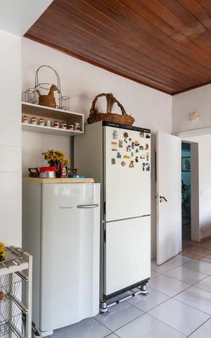 Casa à venda com 280m², 3 quartos e 2 vagasCozinha
