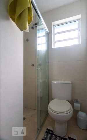Casa à venda com 280m², 3 quartos e 2 vagasBanheiro social