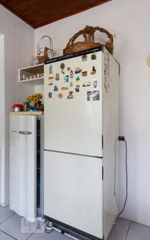 Casa à venda com 280m², 3 quartos e 2 vagasCozinha