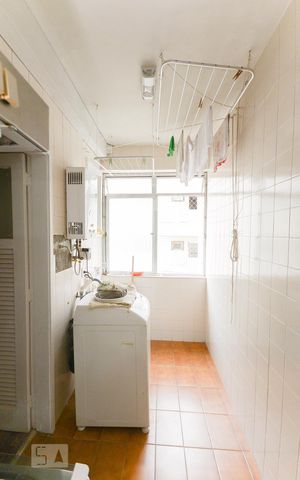 Apartamento à venda com 110m², 3 quartos e 2 vagasÁrea de serviço