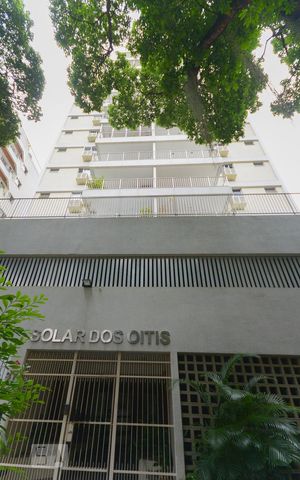 Apartamento à venda com 110m², 3 quartos e 2 vagasFachada