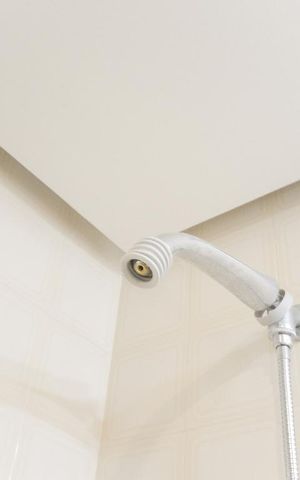 Apartamento à venda com 110m², 3 quartos e 2 vagasBanheiro chuveiro