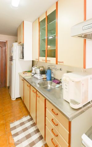 Apartamento à venda com 110m², 3 quartos e 2 vagasCozinha