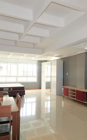 Studio para alugar com 45m², 1 quarto e sem vaga Studio para alugar com 45m², 1 quarto e sem vagaStudio