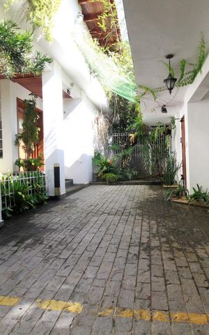 Casa para alugar com 647m², 5 quartos e 4 vagasGaragem