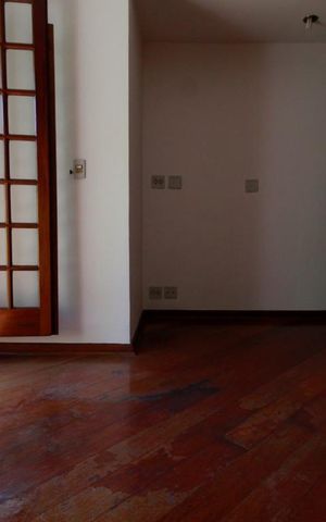 Casa para alugar com 647m², 5 quartos e 4 vagasSuíte 4