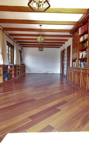 Casa para alugar com 647m², 5 quartos e 4 vagasSala