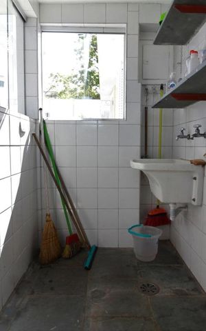 Casa para alugar com 647m², 5 quartos e 4 vagasÁrea de serviço