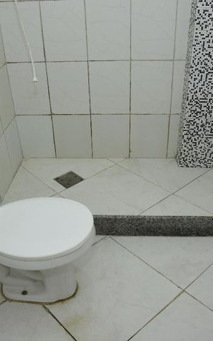 Casa à venda com 42m², 1 quarto e sem vagaBanheiro