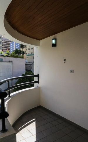 Apartamento para alugar com 83m², 3 quartos e 2 vagas Apartamento para alugar com 83m², 3 quartos e 2 vagasVaranda