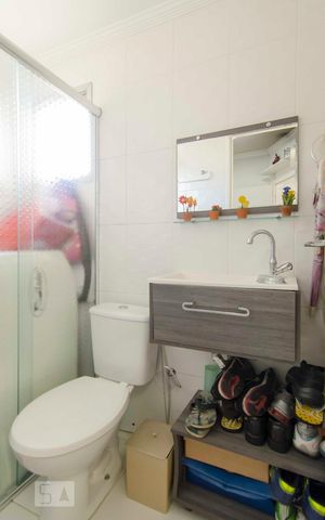Apartamento à venda com 81m², 3 quartos e 2 vagasBanheiro de serviço