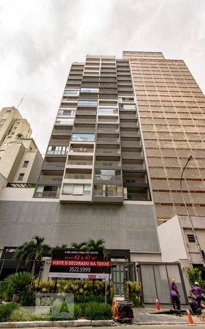Studio à venda com 44m², 1 quarto e 1 vaga Studio à venda com 44m², 1 quarto e 1 vagaFachada