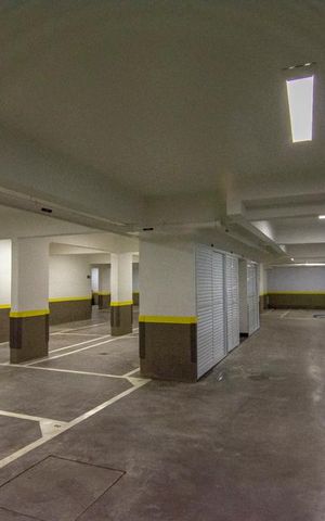 Studio à venda com 44m², 1 quarto e 1 vaga Studio à venda com 44m², 1 quarto e 1 vagaGaragem 02