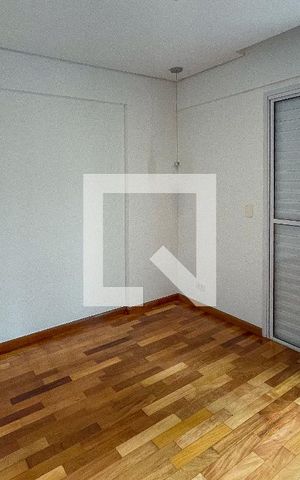 Apartamento para alugar com 63m², 2 quartos e 2 vagas Apartamento para alugar com 63m², 2 quartos e 2 vagasSuíte