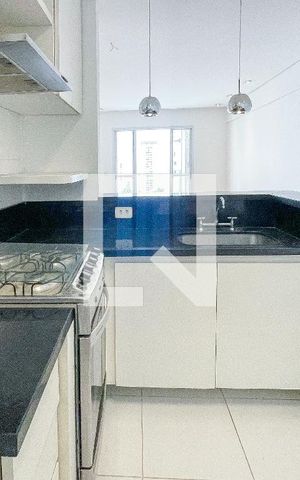 Apartamento para alugar com 63m², 2 quartos e 2 vagas Apartamento para alugar com 63m², 2 quartos e 2 vagasCozinha
