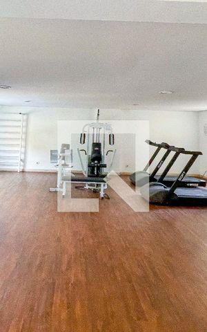 Apartamento para alugar com 63m², 2 quartos e 2 vagas Apartamento para alugar com 63m², 2 quartos e 2 vagasÁrea comum - Academia