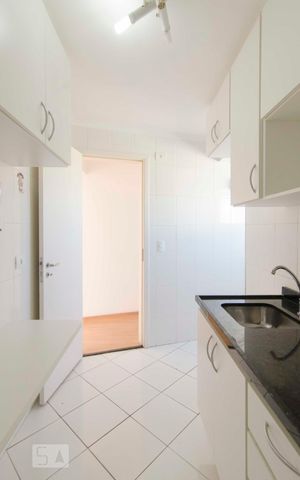 Apartamento à venda com 57m², 2 quartos e 1 vagaCozinha