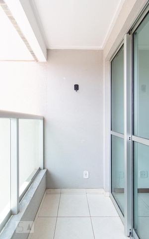 Apartamento para alugar com 54m², 2 quartos e 1 vagaVaranda