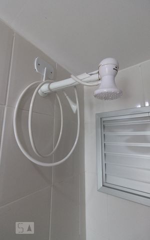 Apartamento para alugar com 54m², 2 quartos e 1 vagaChuveiro