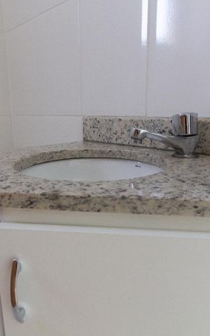 Apartamento para alugar com 54m², 2 quartos e 1 vagaBanheiro - suíte