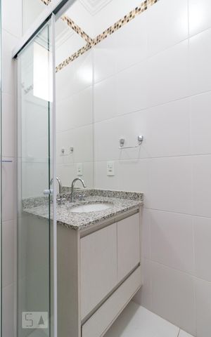 Apartamento à venda com 106m², 3 quartos e 2 vagasBanheiro social