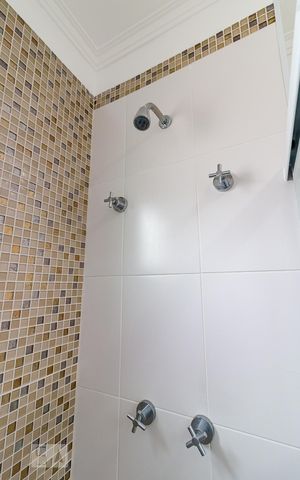 Apartamento à venda com 106m², 3 quartos e 2 vagasBanheiro quarto 3 suíte - chuveiro