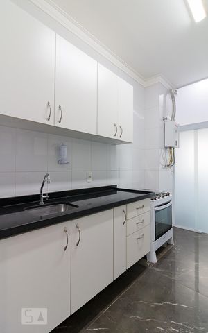 Apartamento à venda com 106m², 3 quartos e 2 vagasCozinha